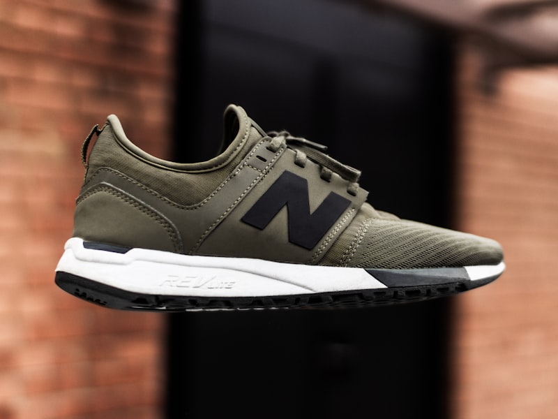 Fruhling Und Herbst Und Winter High Top Basketballschuhe